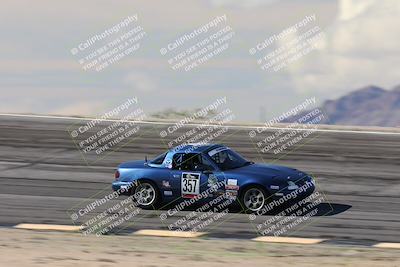 media/Jan-04-2026-SCCA SD (Sun) [[defc442887]]/2-Intermediate 1 Group/Session 2 Bowl Speed Pans/